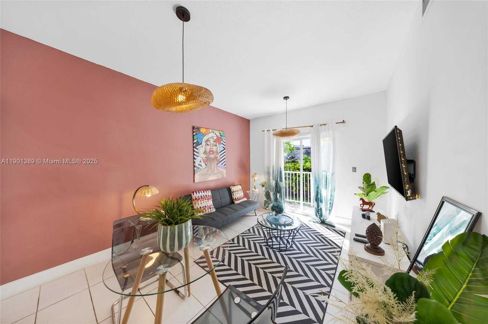 Small Image of 750 SOUTH WEST 2ND ST, Miami Number 45