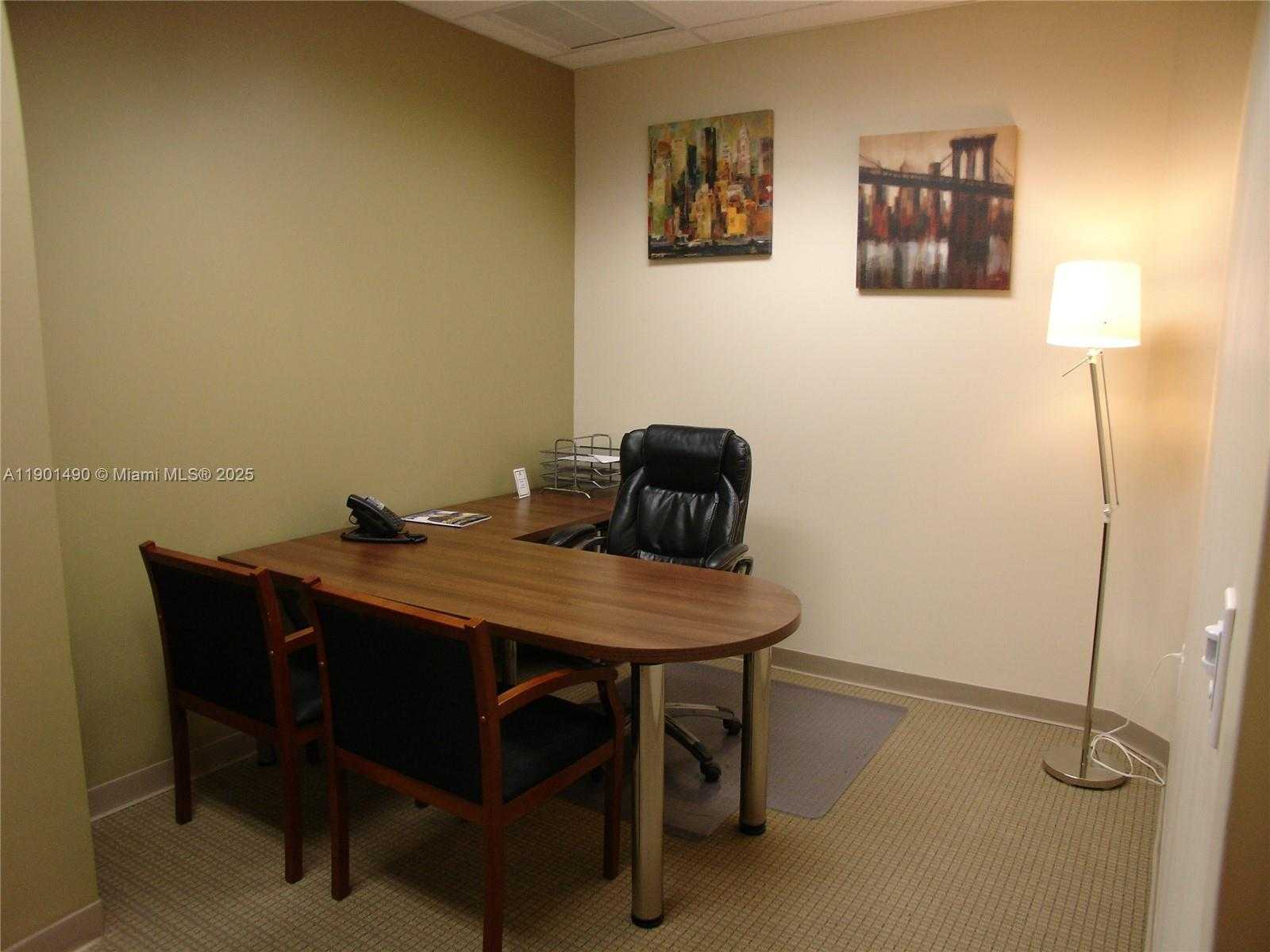 Small Image of 15800 PINES BLVD #324, Pembroke Pines Number 6