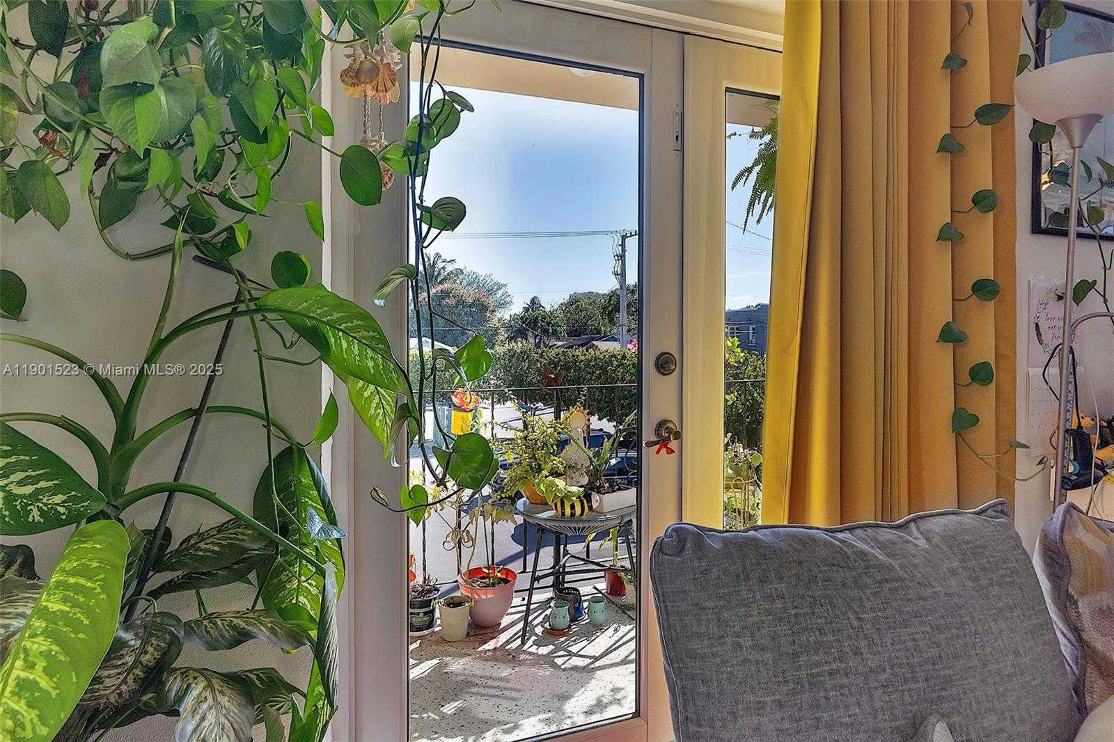 Small Image of 225 SOUTH WEST 18TH AVE, Miami Number 18