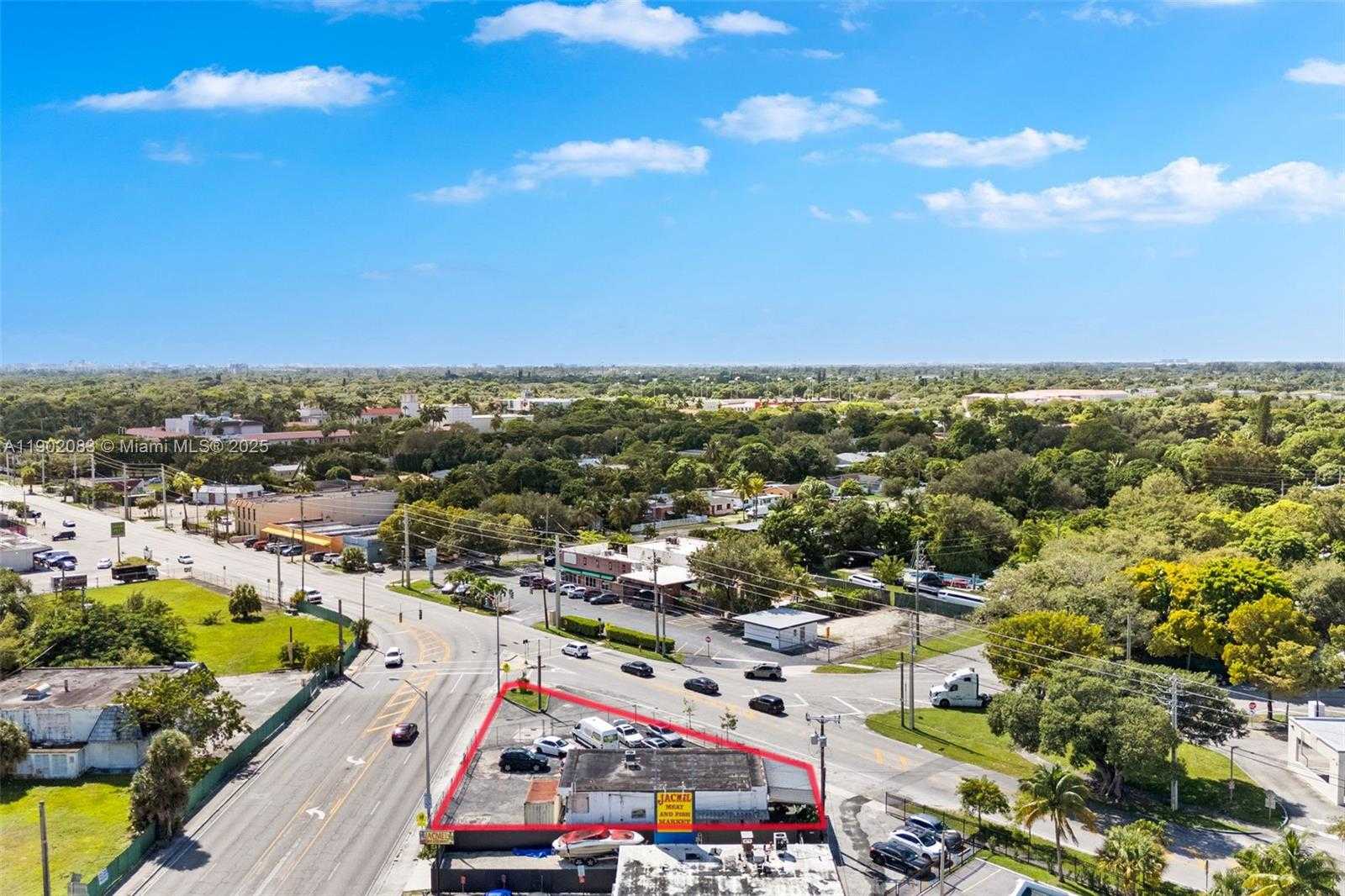 Small Image of 11815 NORTH EAST 2ND AVE, Miami Number 11