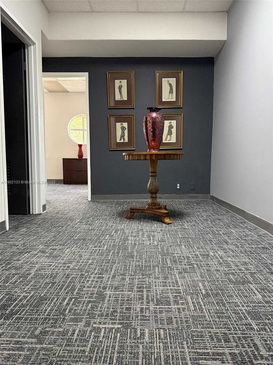 Small Image of 220 MIRACLE MILE #B217, Coral Gables Number 2