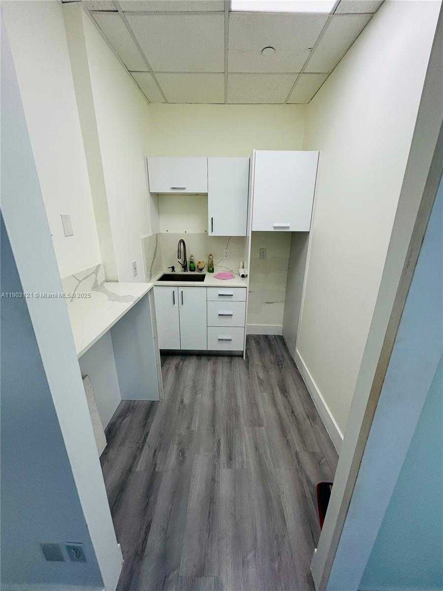 Small Image of 10305 NORTH WEST 41ST ST #216, Doral Number 4