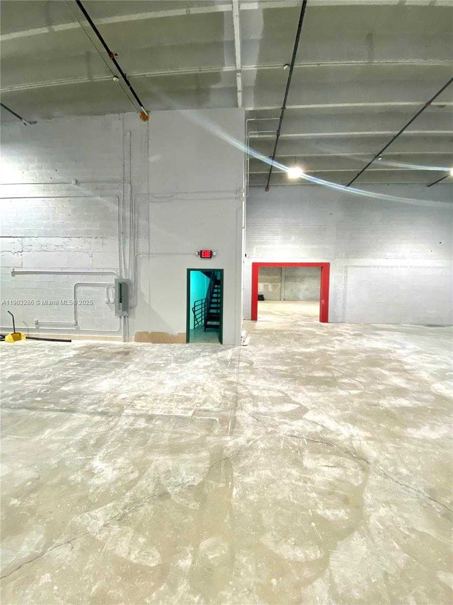 Small Image of 8202 NORTH WEST 70TH ST #6994, Medley Number 2