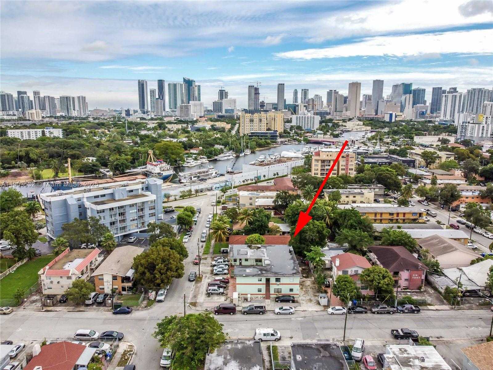 Small Image of 976 NORTH WEST 6TH ST, Miami Number 6