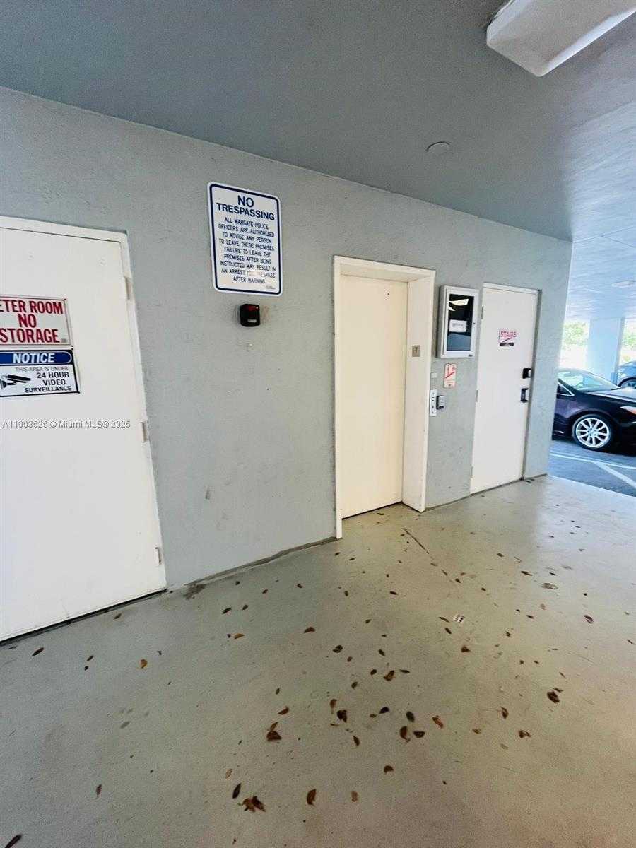 Small Image of 6101 WEST ATLANTIC BLVD #208, Margate Number 7