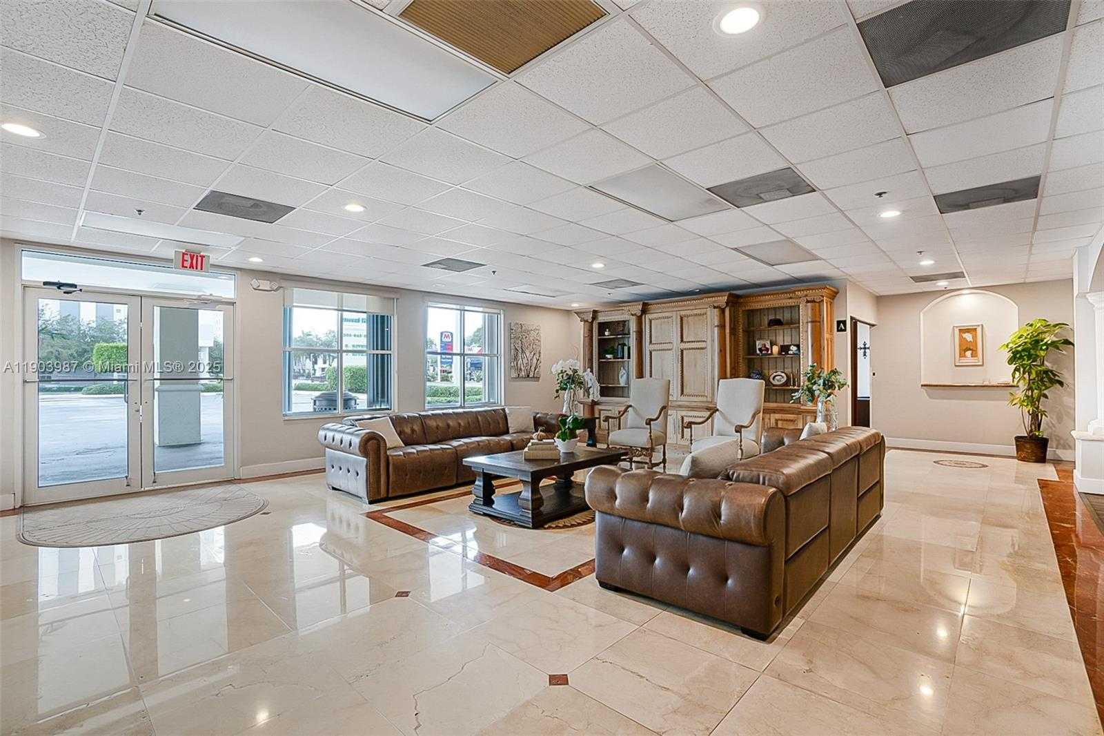 Small Image of 291 NORTH WEST 37TH AVE, Miami Number 14