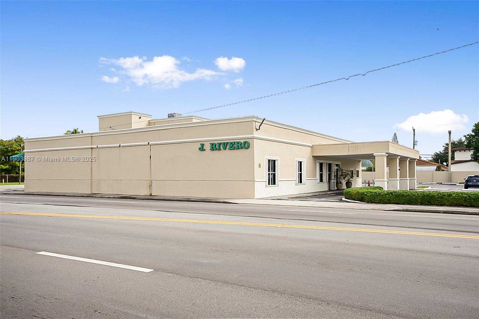 Small Image of 291 NORTH WEST 37TH AVE, Miami Number 2