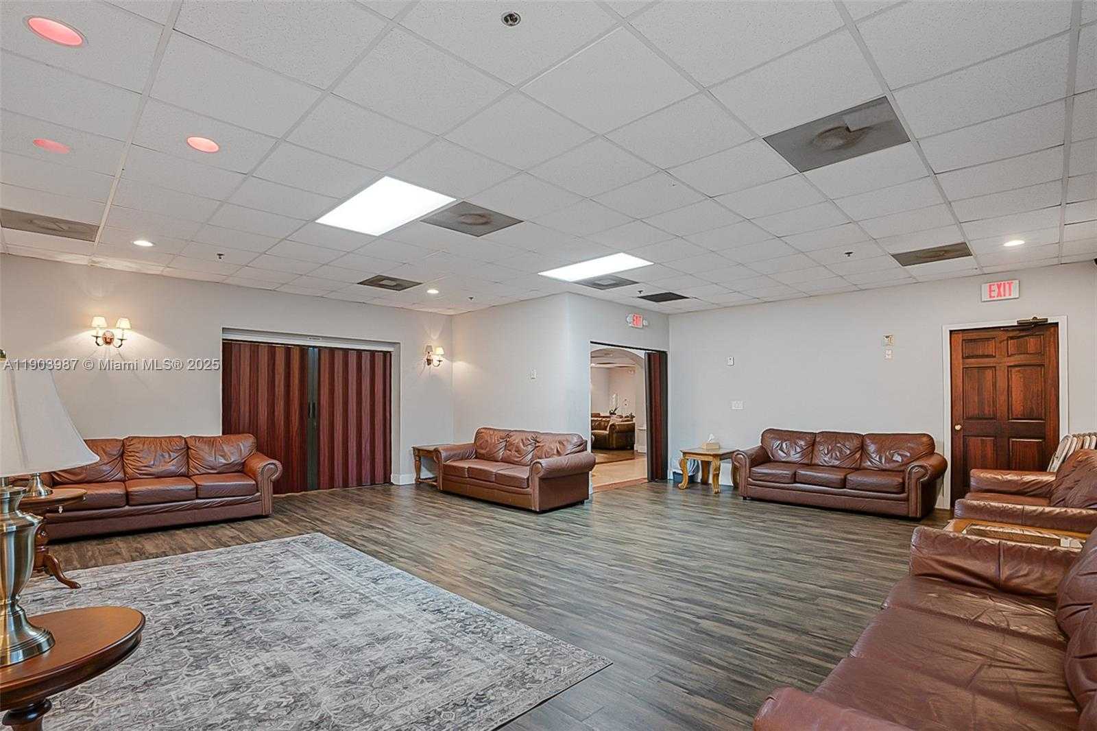 Small Image of 291 NORTH WEST 37TH AVE, Miami Number 21