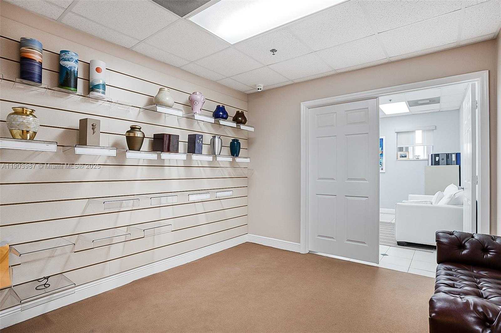 Small Image of 291 NORTH WEST 37TH AVE, Miami Number 36