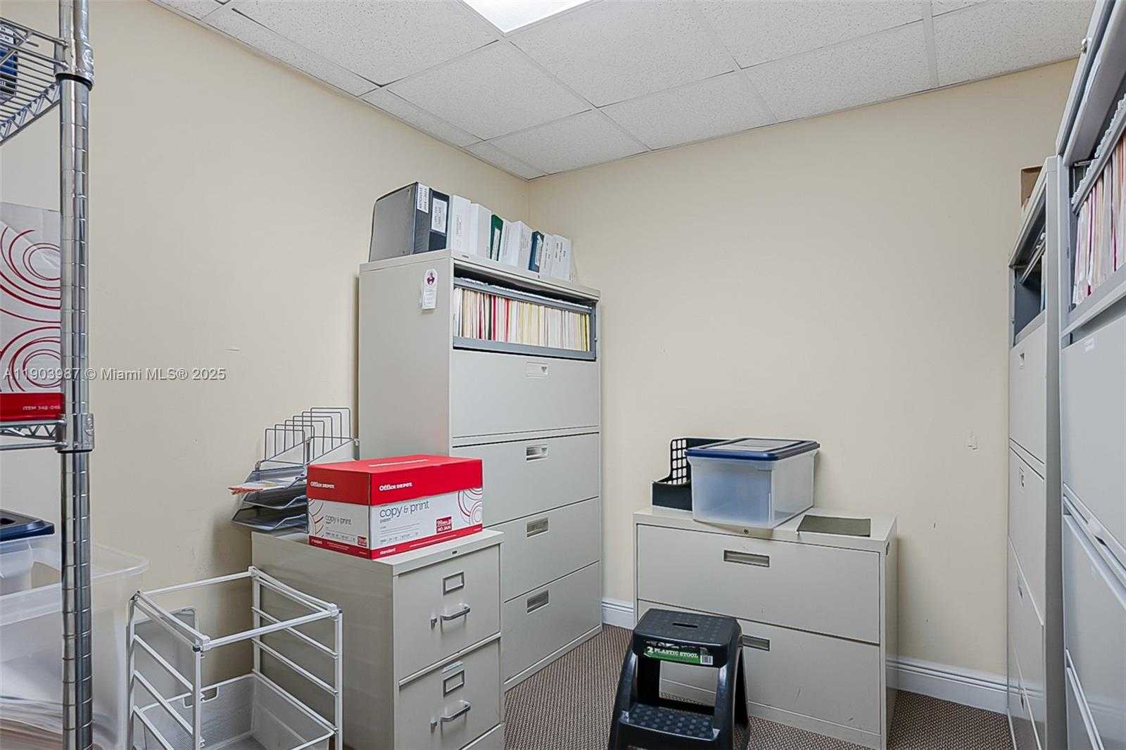 Small Image of 291 NORTH WEST 37TH AVE, Miami Number 39