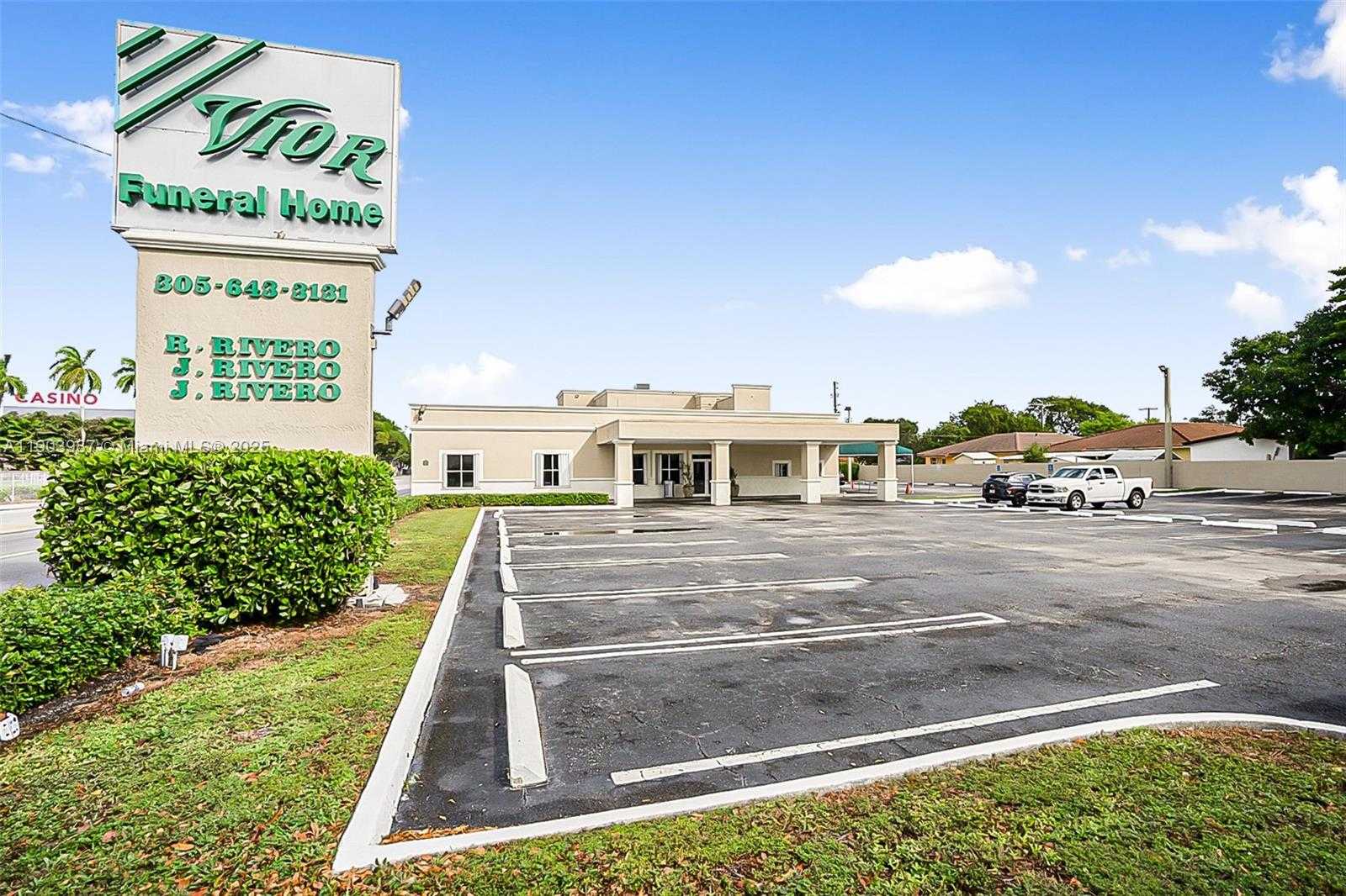 Small Image of 291 NORTH WEST 37TH AVE, Miami Number 4