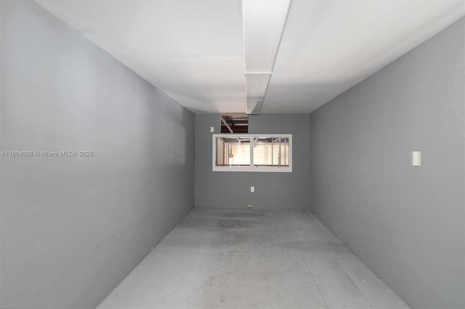 Small Image of 6451 EAST ROGERS CIR, Boca Raton Number 5