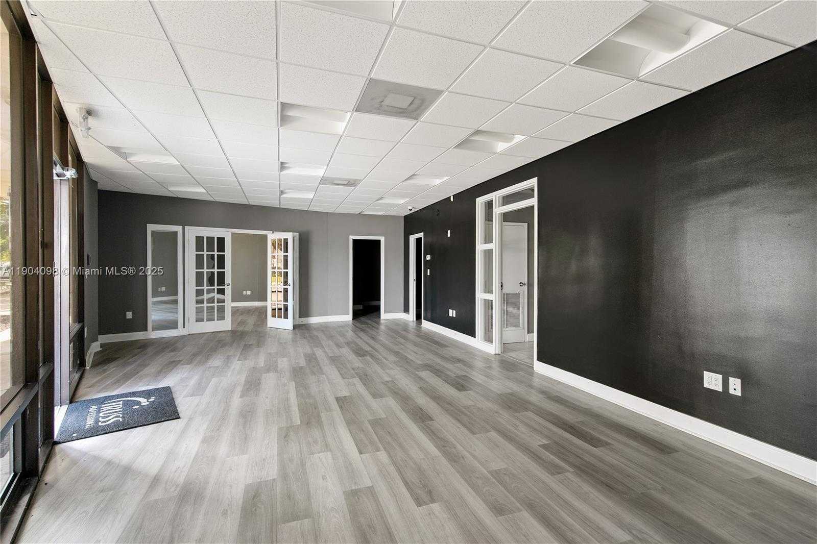 Small Image of 6451 EAST ROGERS CIR, Boca Raton Number 6