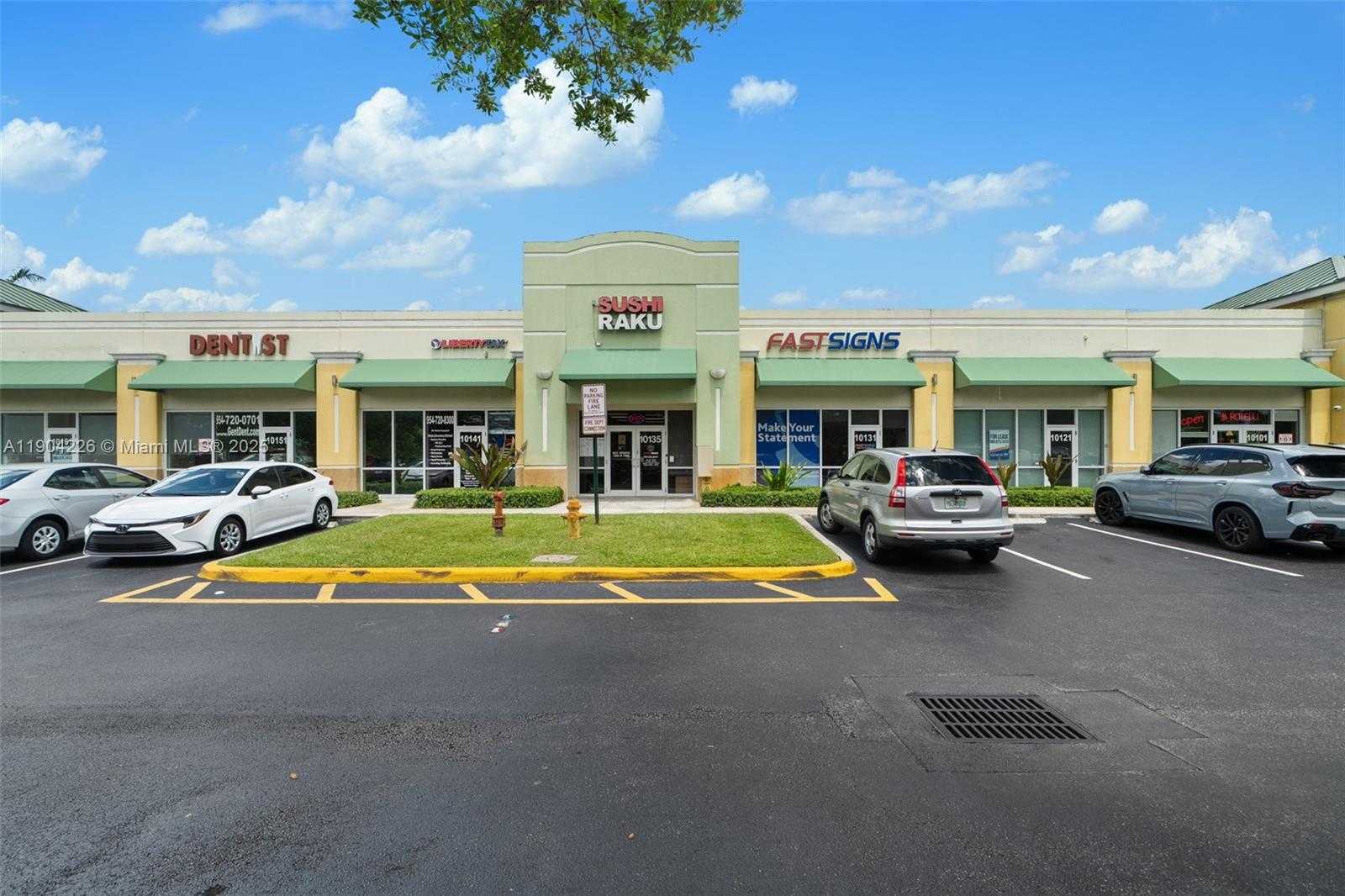 Small Image of 10101 Commercial Blvd, Fort Lauderdale, FL 33351, USA Number 2