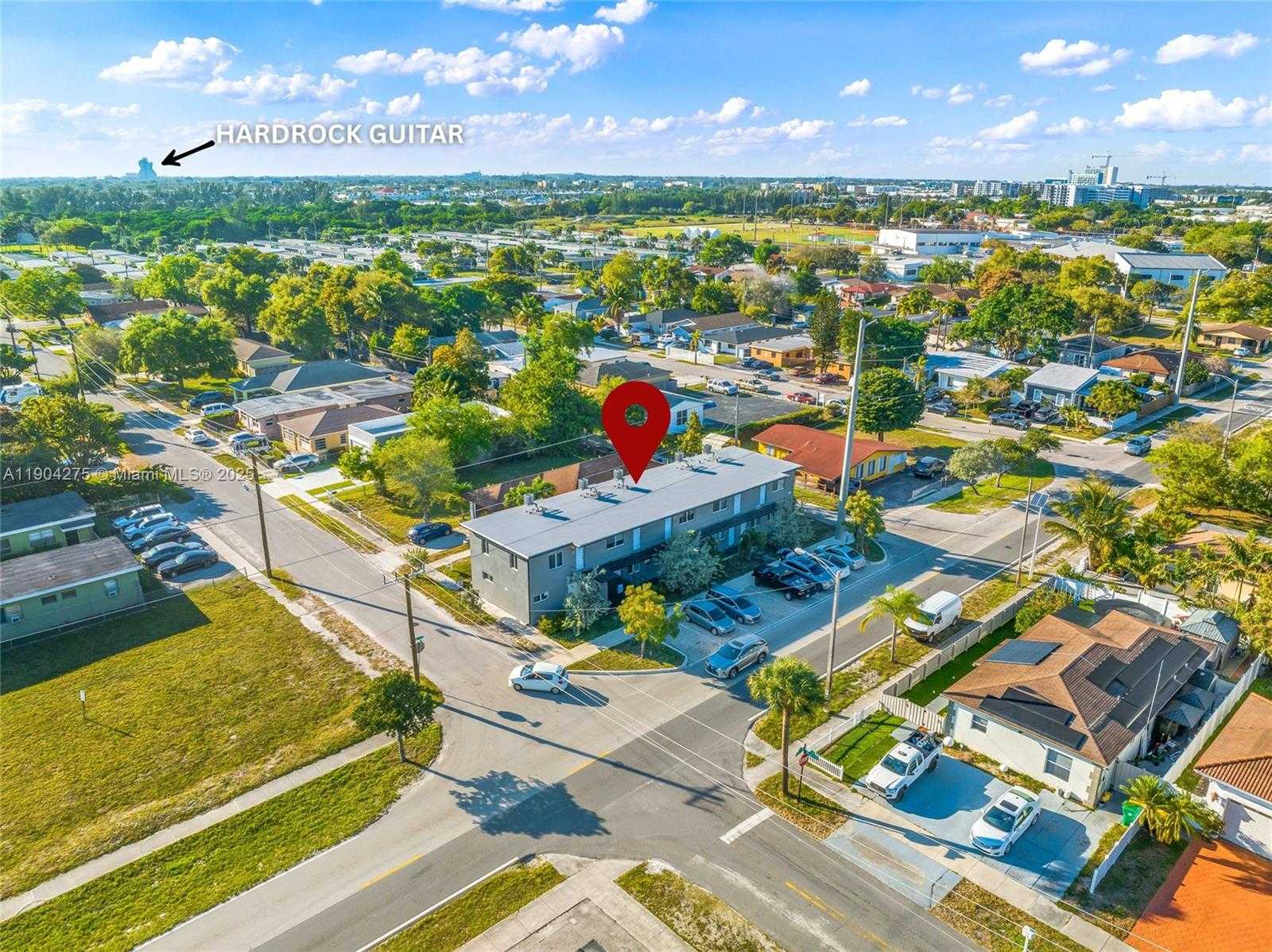 Small Image of 2201 GREENE ST, Hollywood Number 3