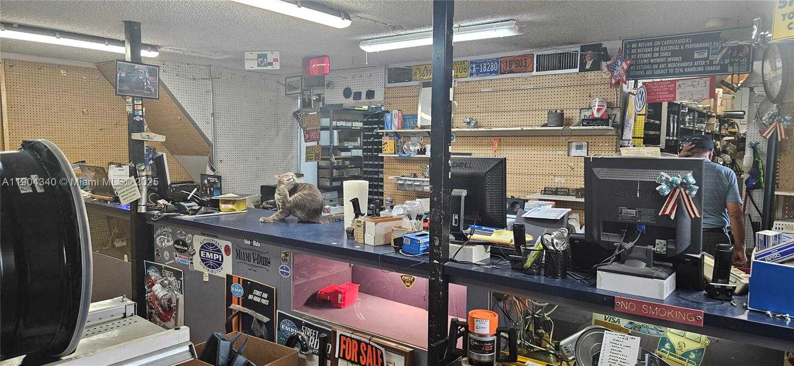 Small Image of 2112 NORTH WEST 36TH ST, Miami Number 10