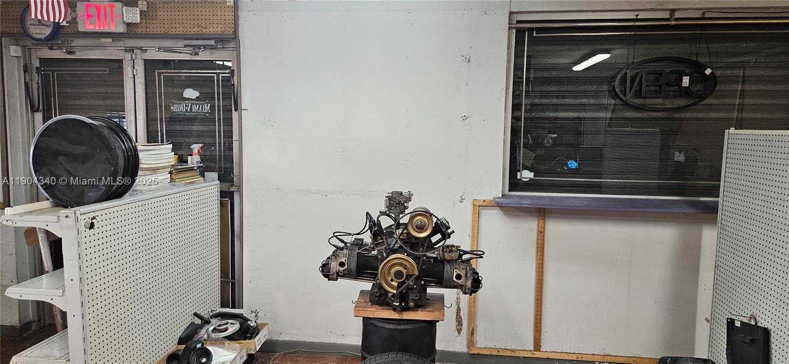 Small Image of 2112 NORTH WEST 36TH ST, Miami Number 11