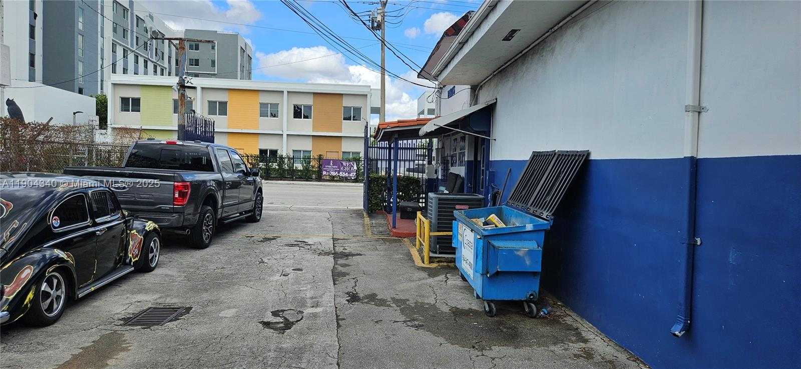 Small Image of 2112 NORTH WEST 36TH ST, Miami Number 3