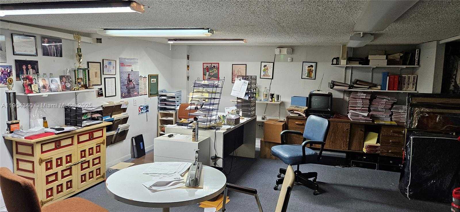 Small Image of 2112 NORTH WEST 36TH ST, Miami Number 7