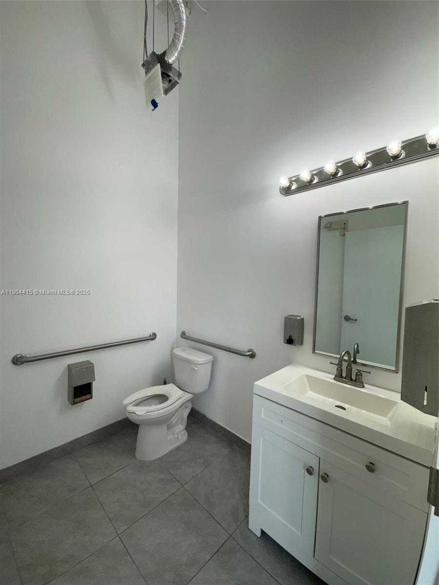 Small Image of 9620 STIRLING RD #103, Cooper City Number 8