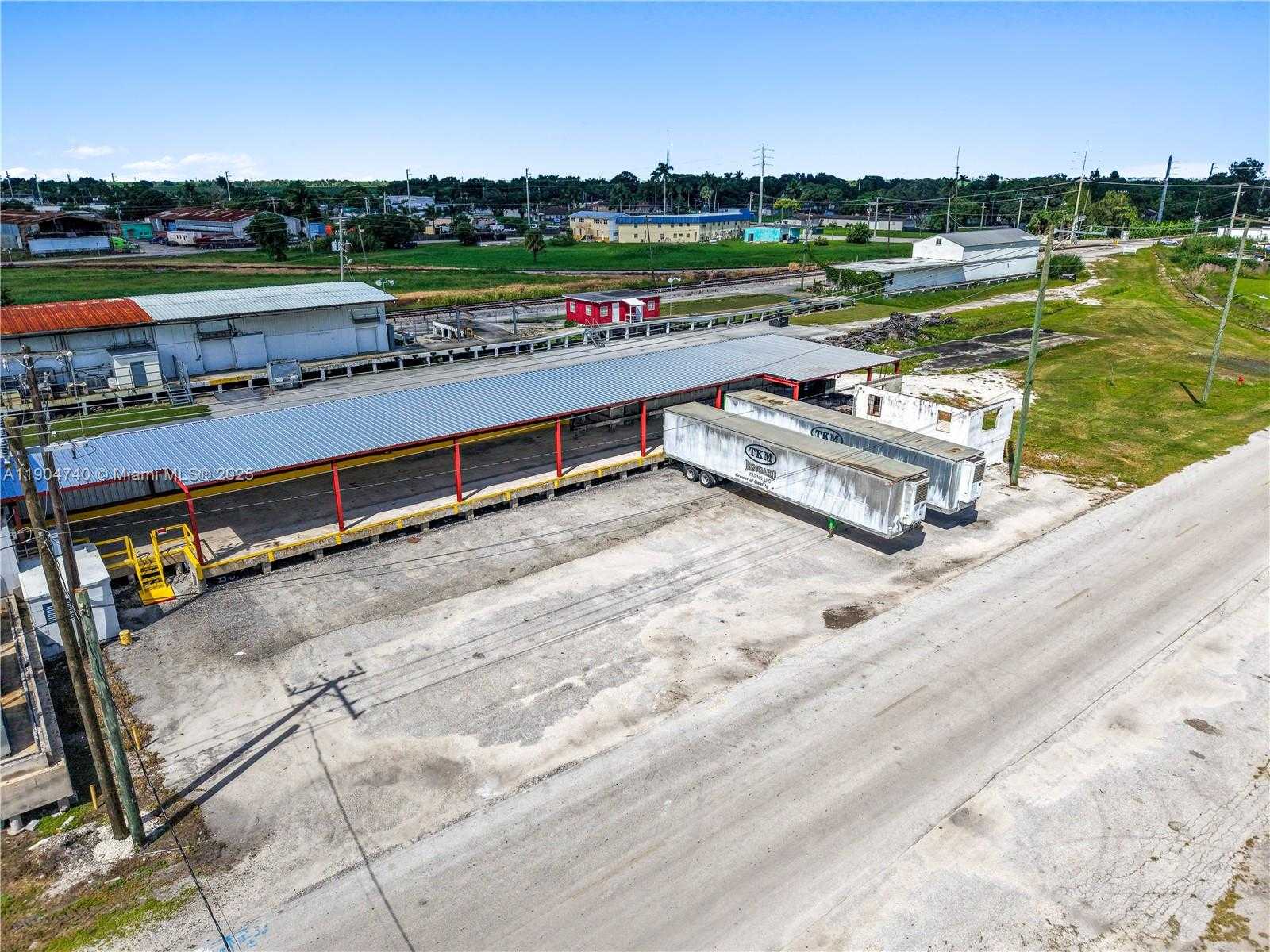 Small Image of 901 NORTH WEST 9TH ST, Belle Glade Number 12