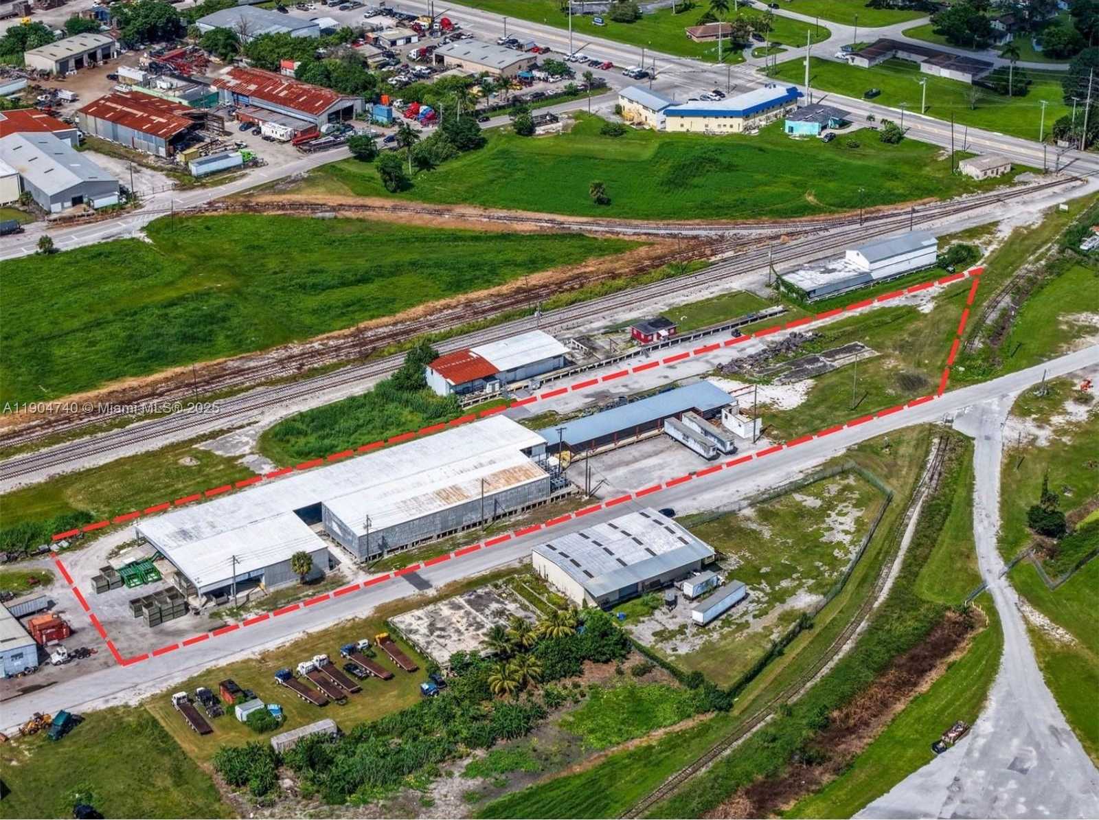 Small Image of 901 NORTH WEST 9TH ST, Belle Glade Number 4