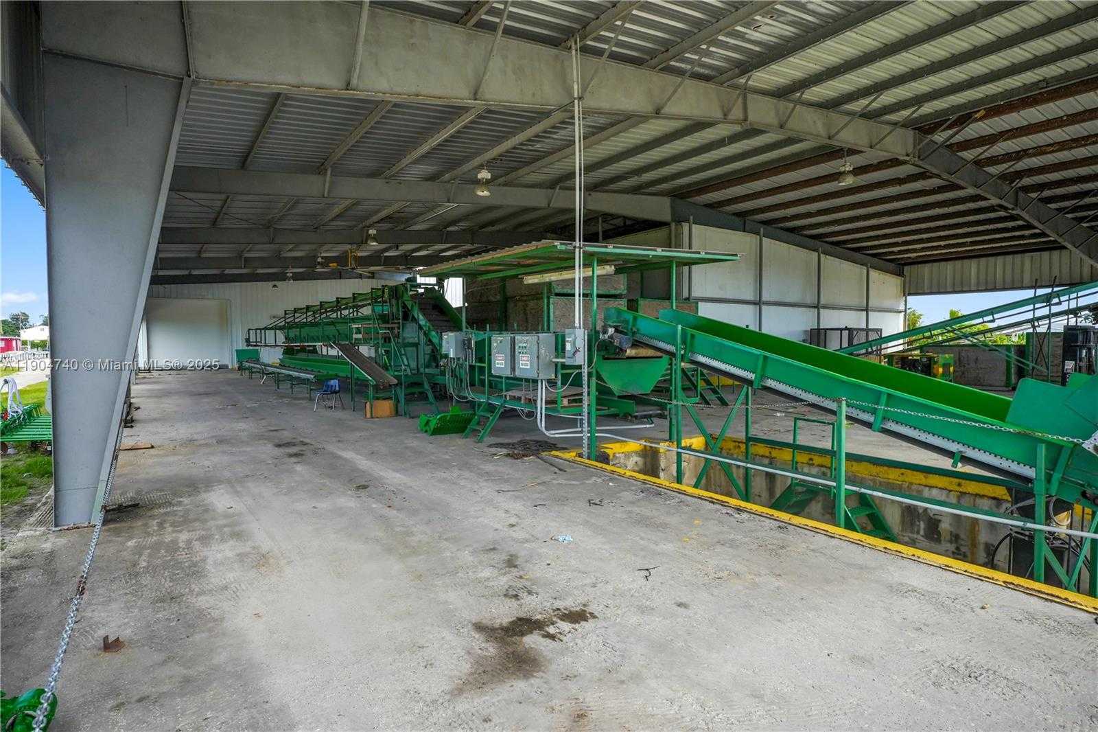 Small Image of 901 NORTH WEST 9TH ST, Belle Glade Number 41