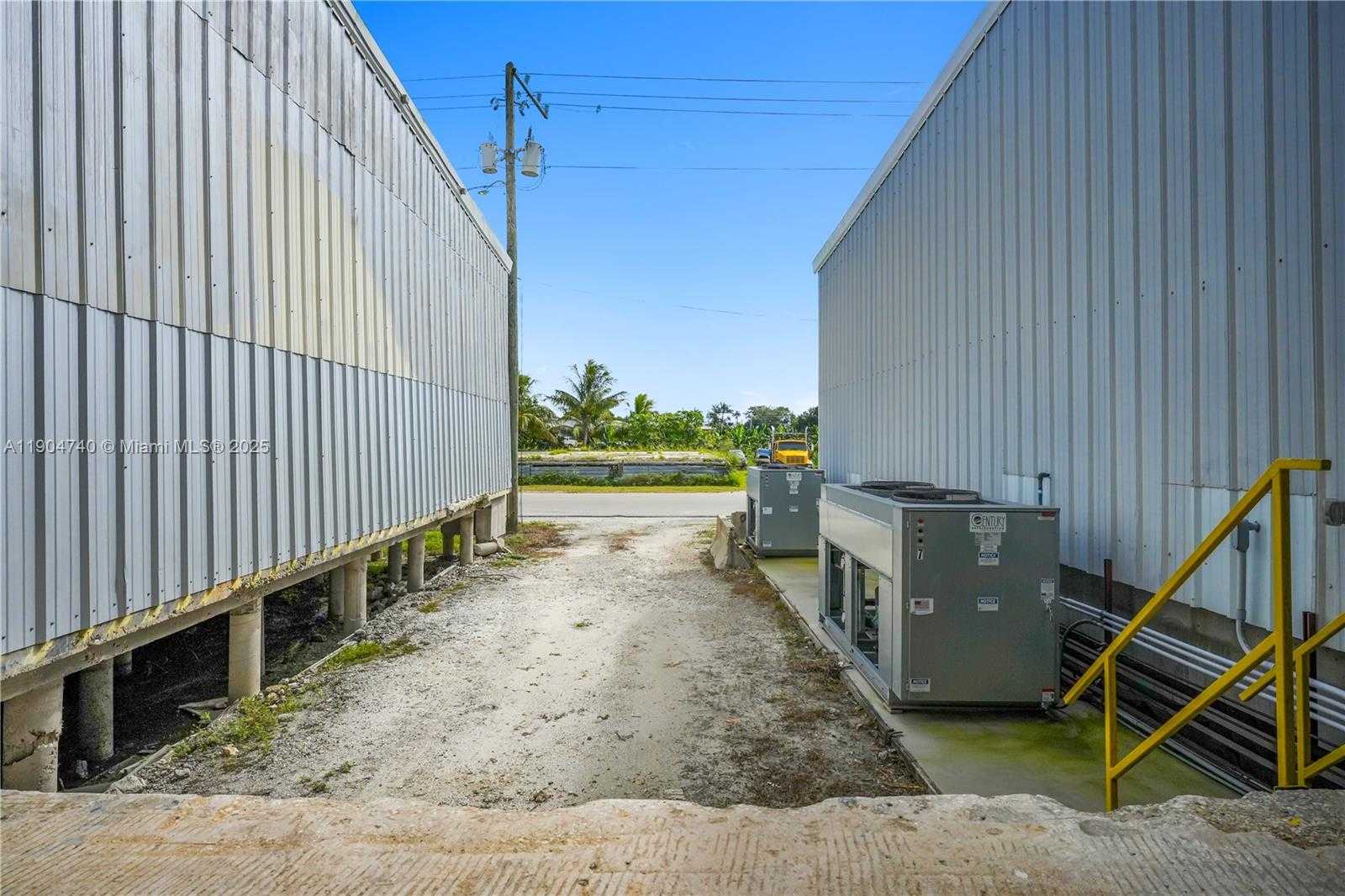 Small Image of 901 NORTH WEST 9TH ST, Belle Glade Number 47