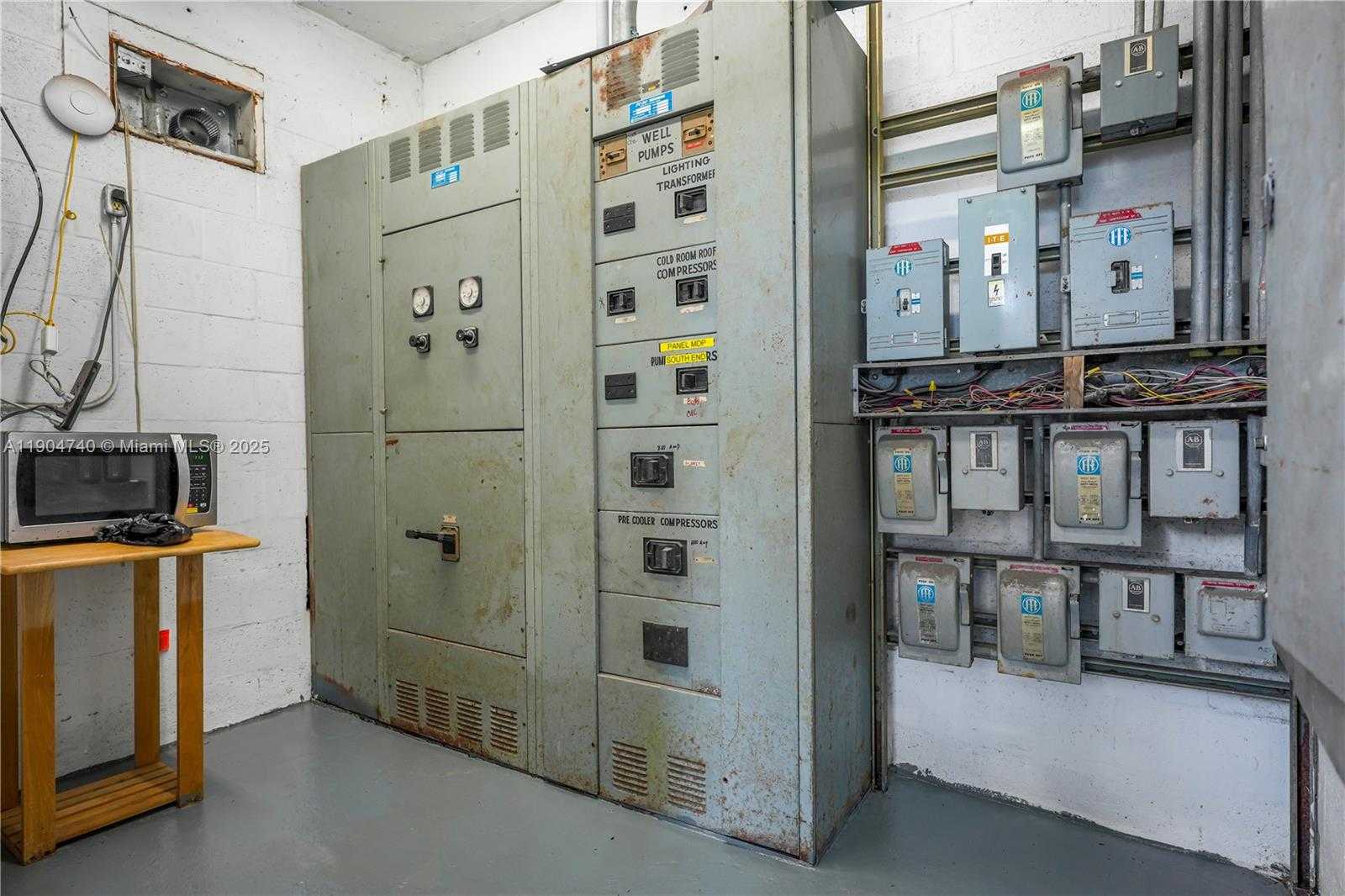 Small Image of 901 NORTH WEST 9TH ST, Belle Glade Number 51