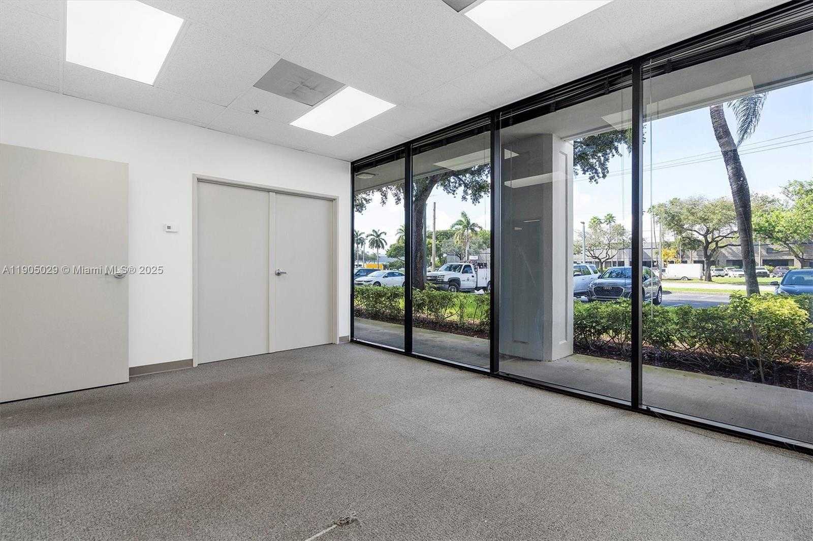 Small Image of 9960 NORTH WEST 116TH WAY #4, Medley Number 19