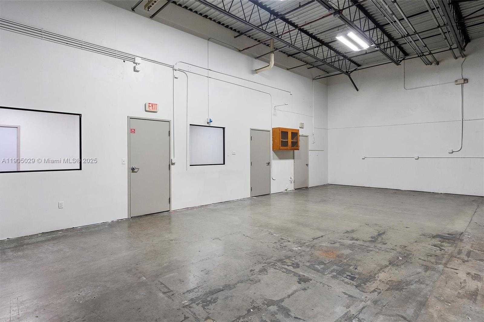 Small Image of 9960 NORTH WEST 116TH WAY #4, Medley Number 31