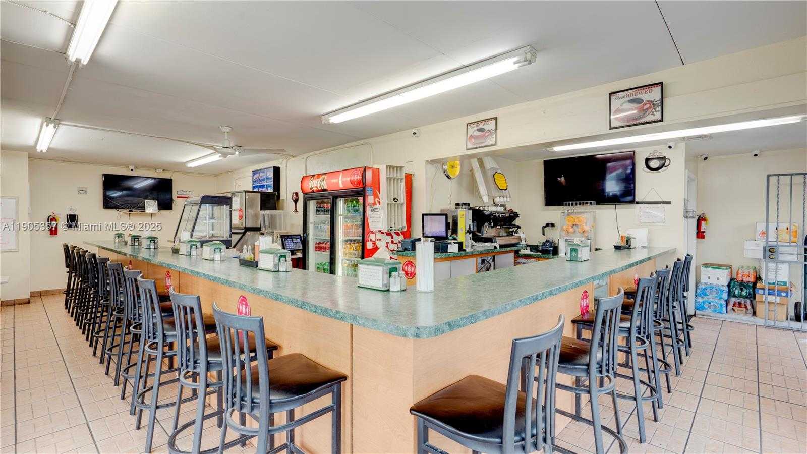 Small Image of 12950 SOUTH WEST 87TH AVE, Miami Number 9