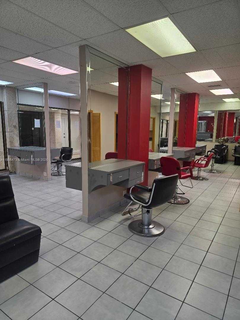 Small Image of 1980 SOUTH OCEAN DR #L1, Hallandale Beach Number 6