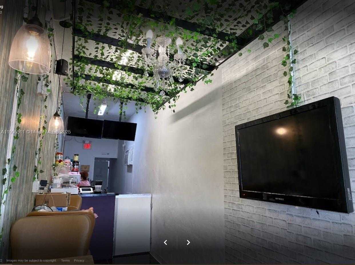 Small Image of 1024 71ST ST, Miami Beach Number 3