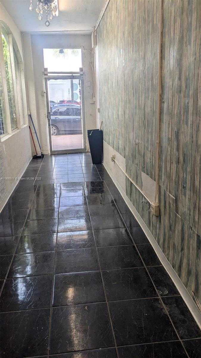 Small Image of 1024 71ST ST, Miami Beach Number 4