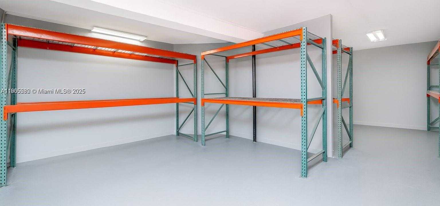 Small Image of 7025 NORTH WEST 7TH AVE ##MAIN, Miami Number 11