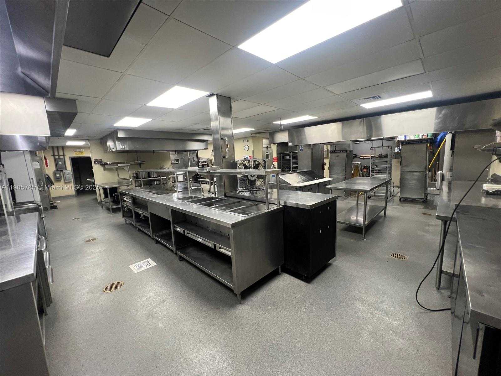 Small Image of 2255 NORTH WEST 87TH AVE, Doral Number 14