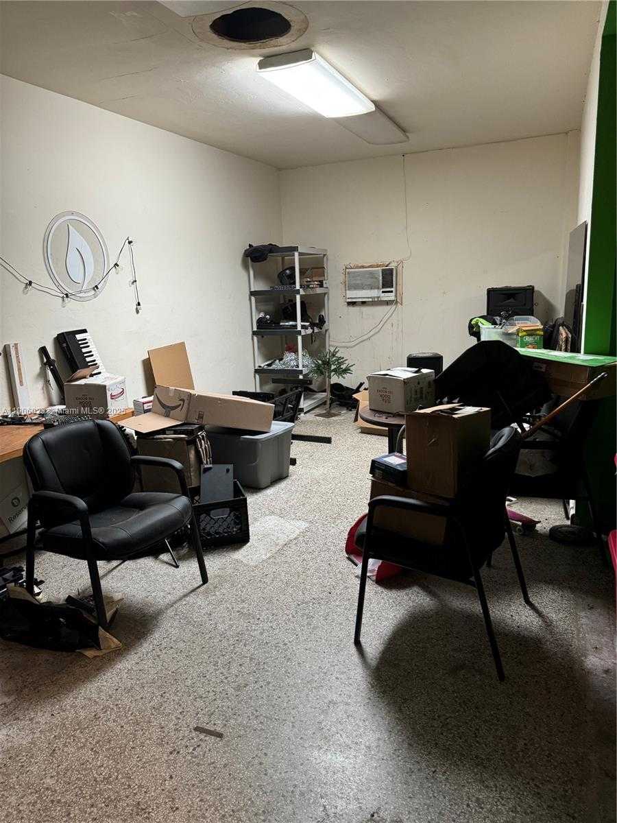 Small Image of 12495 NORTH EAST 2ND AVE, North Miami Number 2