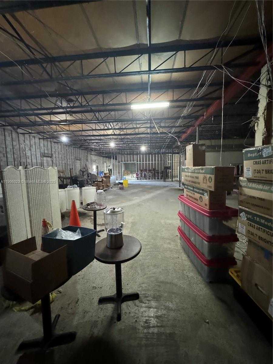 Small Image of 12495 NORTH EAST 2ND AVE, North Miami Number 8