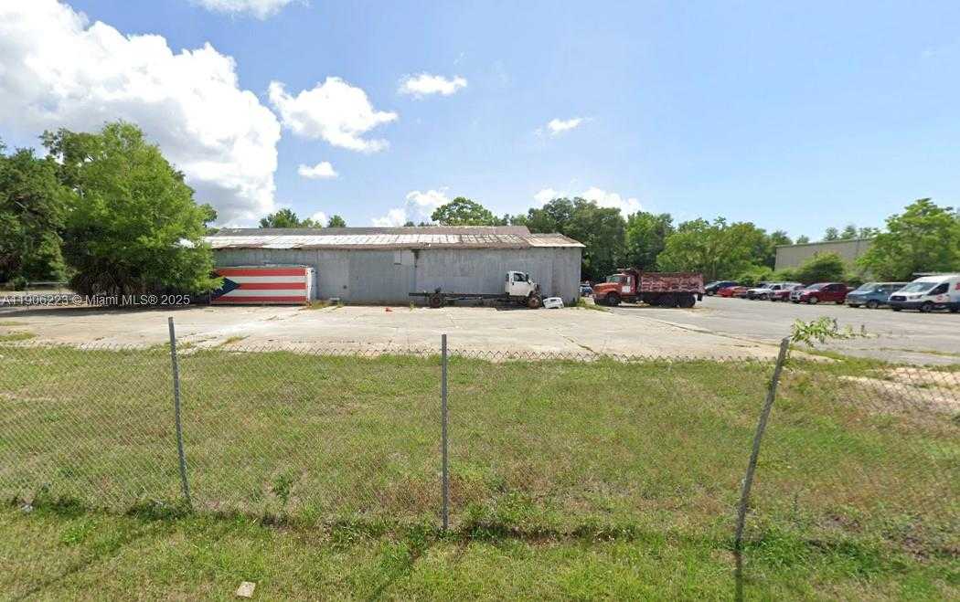 Small Image of 113 MASSACHUSETTS AVE, Other City - In The State Of Florida Number 2