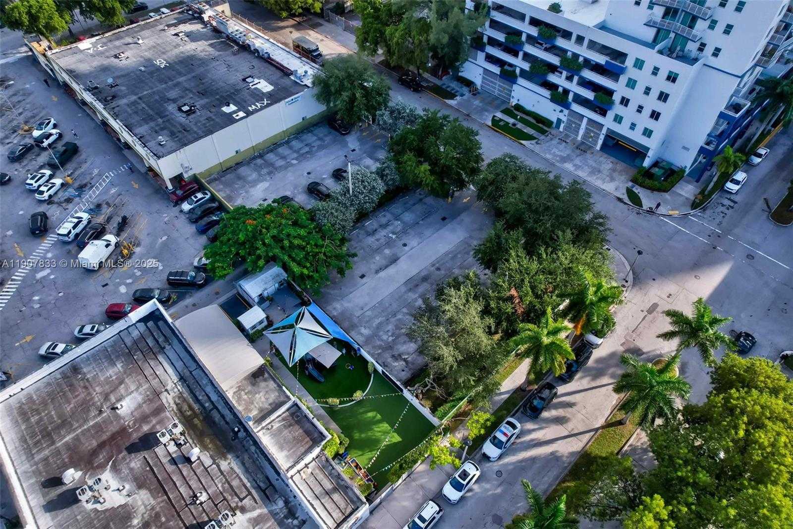 Small Image of 275 NORTH EAST 18TH ST, Miami Number 26