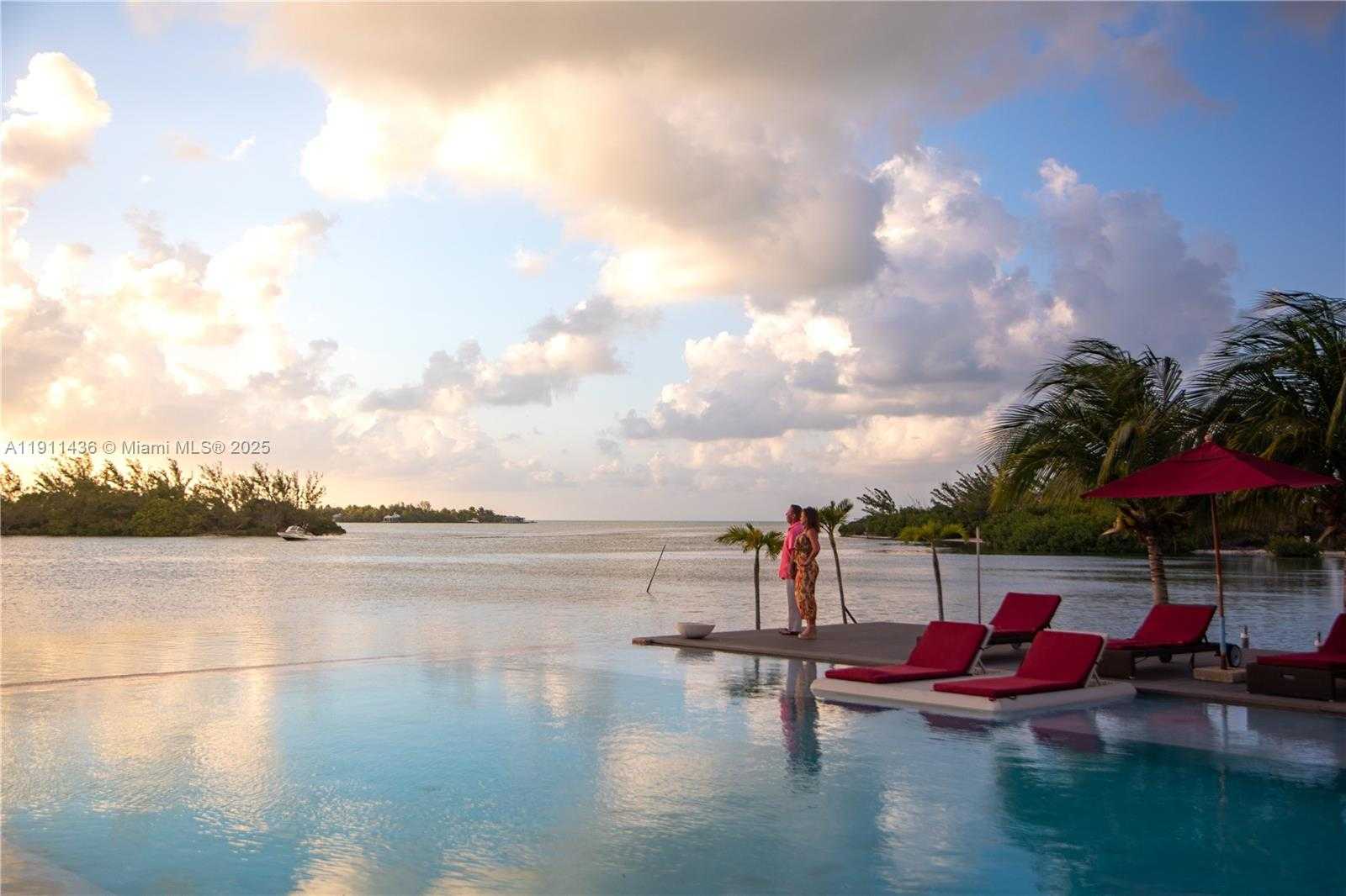 Small Image of 1 WEST AMBERGRIS CAYE, Out of City Number 22