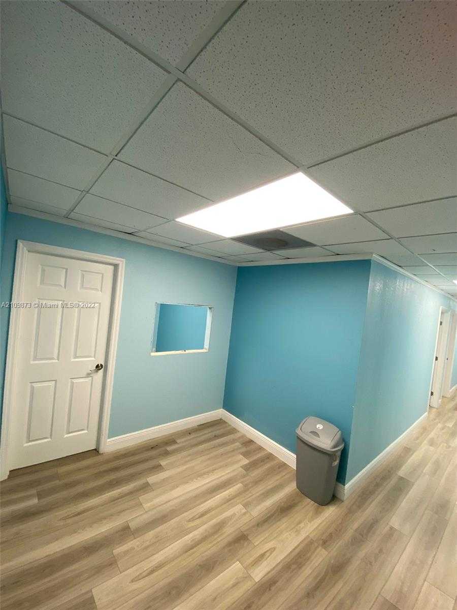 Small Image of 377 NORTH KROME AV, Homestead Number 2