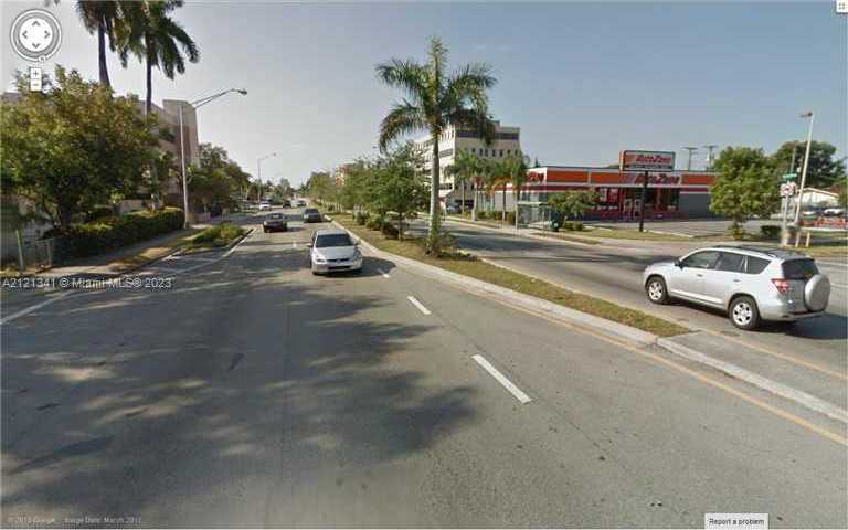 Small Image of 1148 SW 27th Ave, Miami, FL 33135, USA Number 12