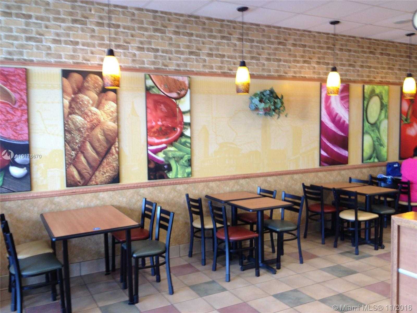 Small Image of SOUTH WEST CONFIDENTIAL, Miami Number 15