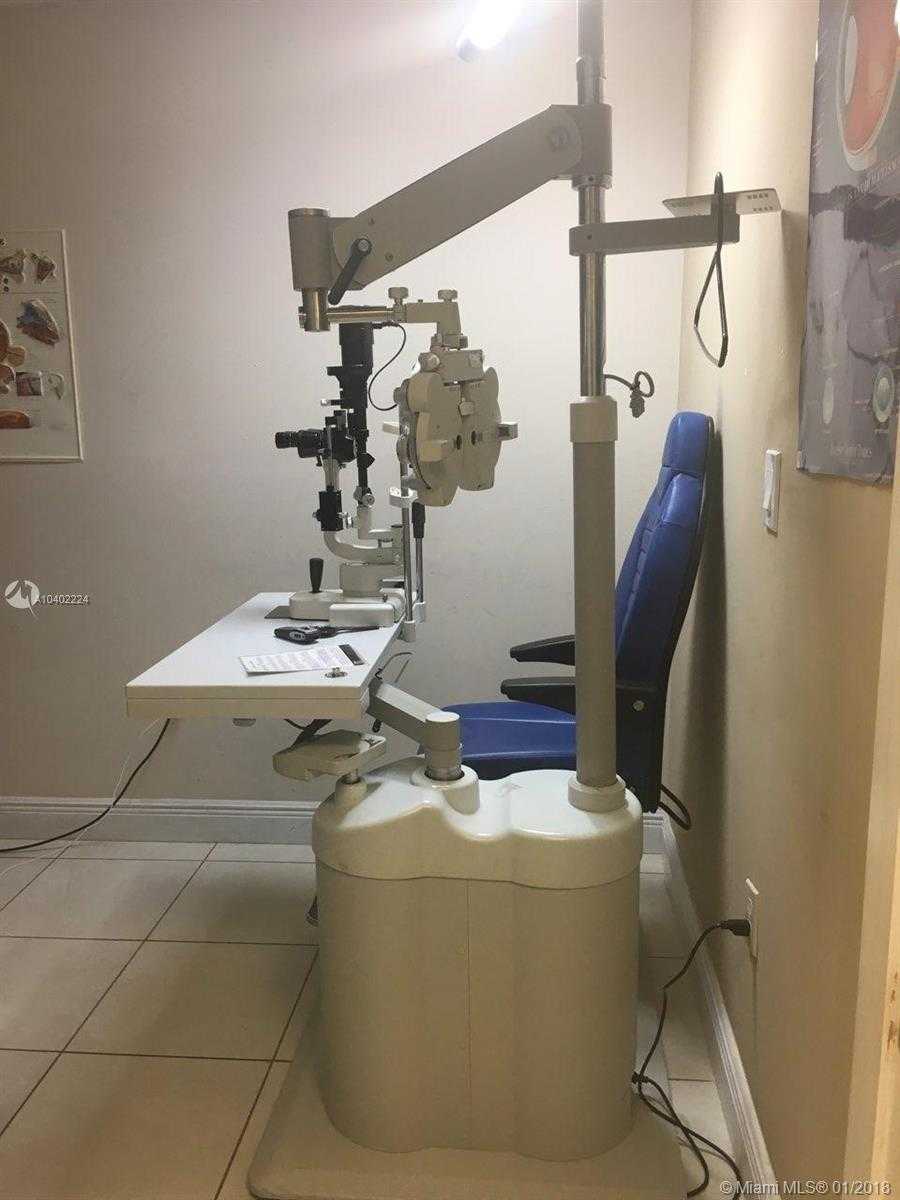 Small Object Image