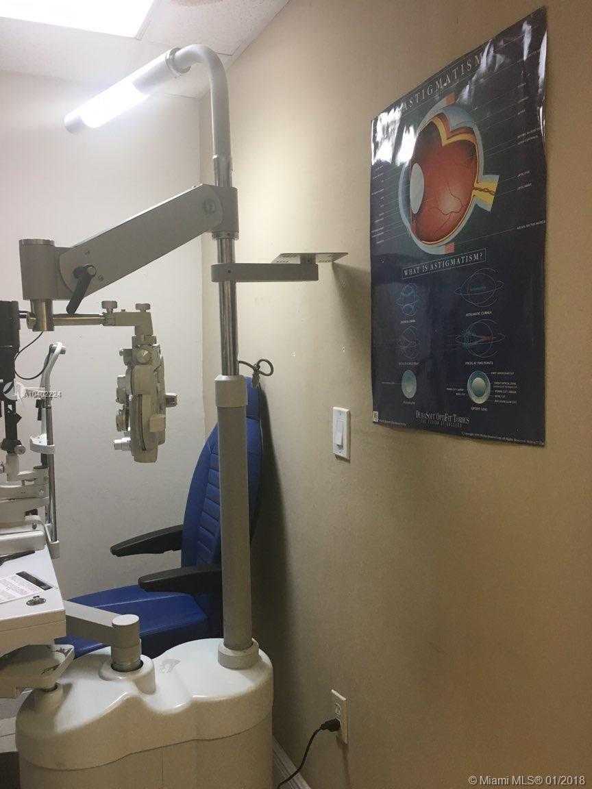 Small Object Image