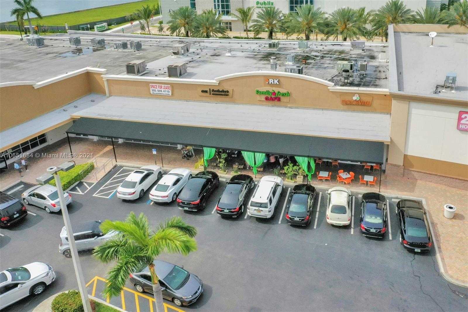 Small Image of 18288 Collins Ave, Sunny Isles Beach, FL 33160, USA Number 36