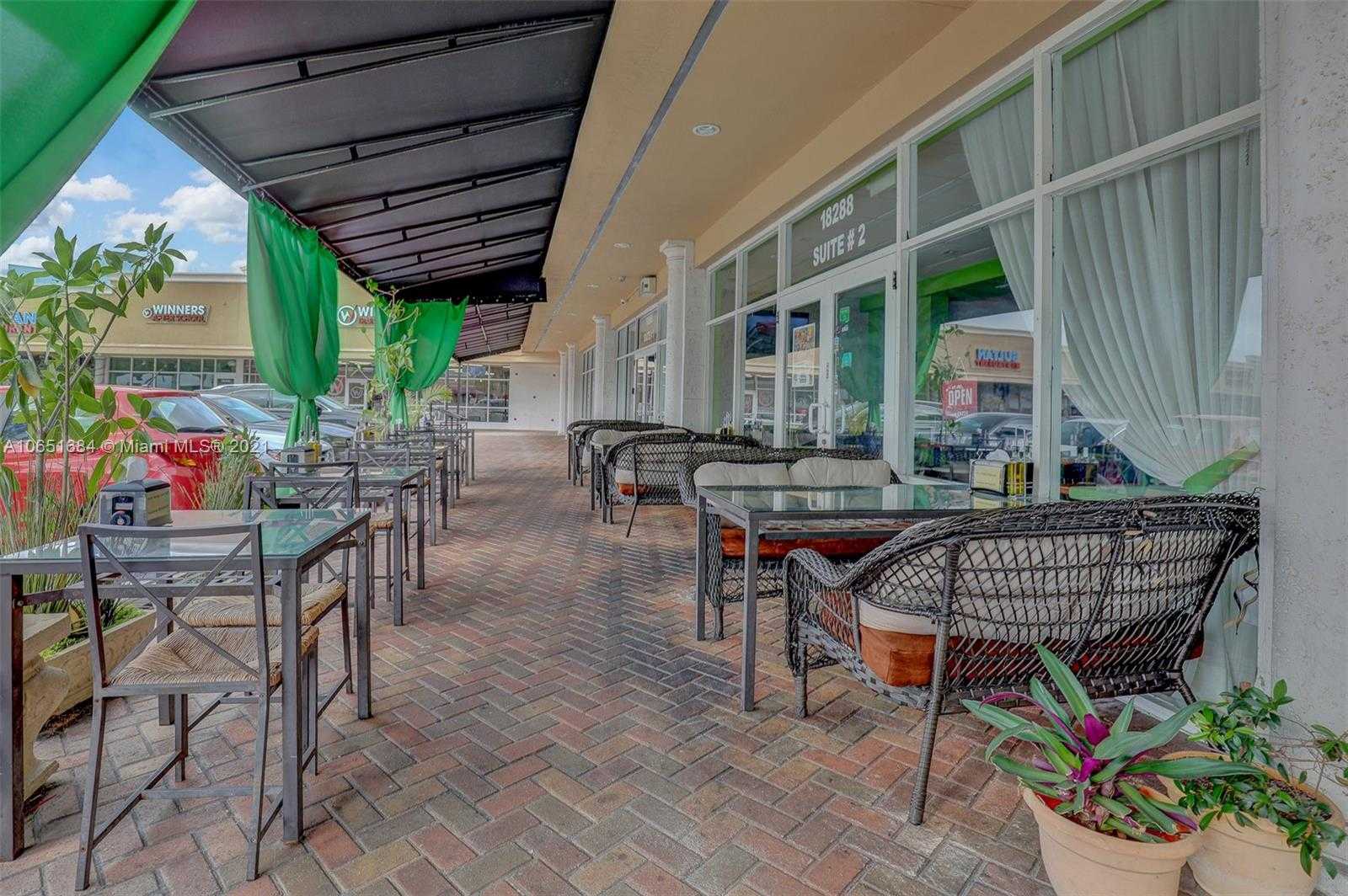 Small Image of 18288 Collins Ave, Sunny Isles Beach, FL 33160, USA Number 6