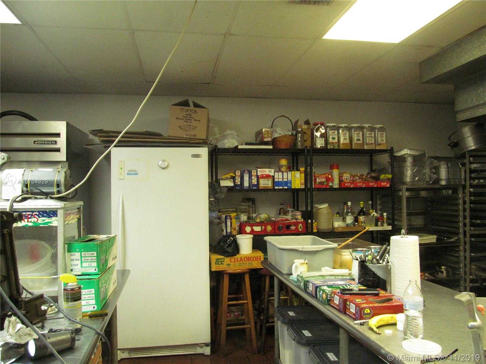 Small Image of 18623 SW 107th Ave, Cutler Bay, FL 33157, USA Number 13
